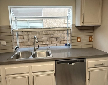 58 Valley Crest - Photo Thumbnail 8