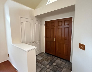 58 Valley Crest - Photo Thumbnail 2