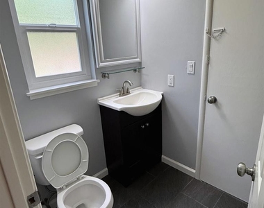6225 Plymouth Ave - Photo Thumbnail 26