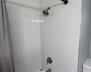 6225 Plymouth Ave - Photo Thumbnail 32