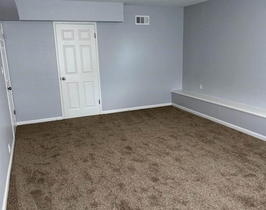 6225 Plymouth Ave - Photo Thumbnail 41