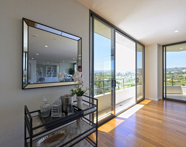 10601 Wilshire Boulevard - Photo Thumbnail 19