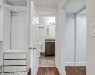 5003 Tilden Avenue - Photo Thumbnail 16