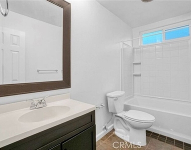5003 Tilden Avenue - Photo Thumbnail 17