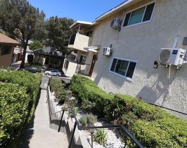 13716 Penn Street - Photo Thumbnail 37
