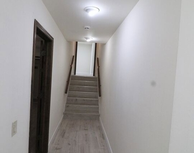 13716 Penn Street - Photo Thumbnail 23