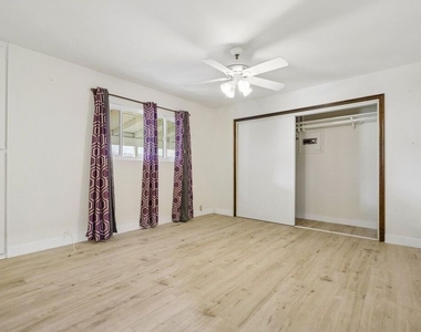 13716 Penn Street - Photo Thumbnail 51