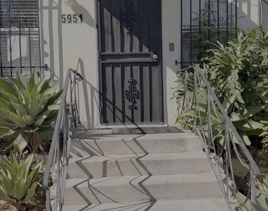 5951 Carlton Way - Photo Thumbnail 1