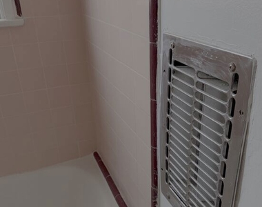 5951 Carlton Way - Photo Thumbnail 10