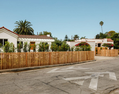 784 Elmira Street - Photo Thumbnail 28