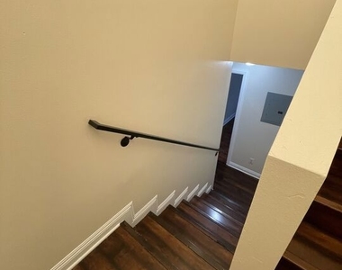 639 E 82nd Street - Photo Thumbnail 7