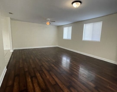639 E 82nd Street - Photo Thumbnail 2