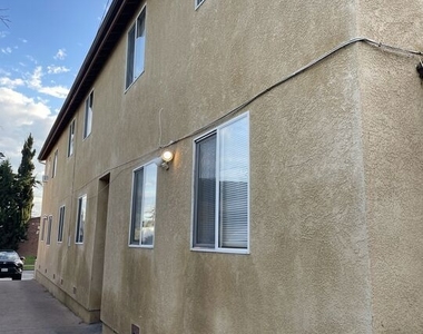 639 E 82nd Street - Photo Thumbnail 15