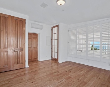 25 Arcadia Terrace - Photo Thumbnail 19