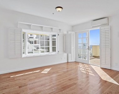 25 Arcadia Terrace - Photo Thumbnail 22