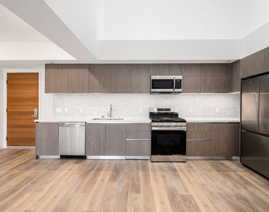 5153 Maplewood Avenue - Photo Thumbnail 29