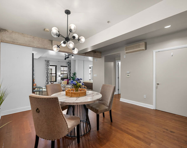 416 S Spring Street - Photo Thumbnail 4