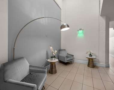 416 S Spring Street - Photo Thumbnail 20