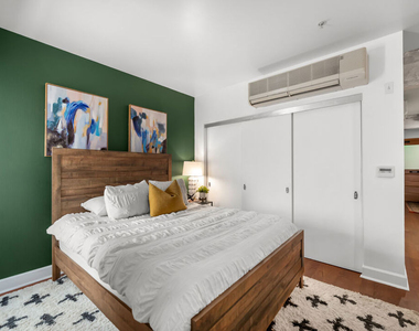 416 S Spring Street - Photo Thumbnail 14