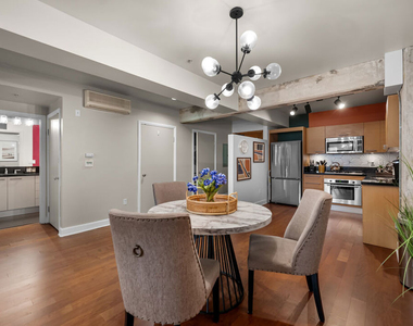 416 S Spring Street - Photo Thumbnail 3