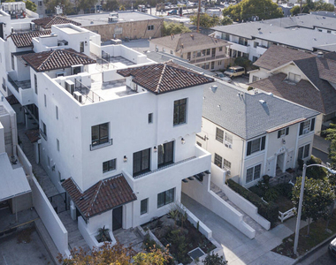 7914 Norton Avenue - Photo Thumbnail 23