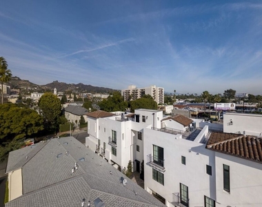 7914 Norton Avenue - Photo Thumbnail 24