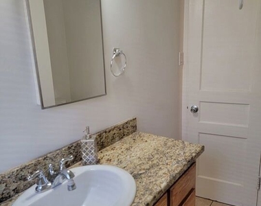 5808 Colfax Street - Photo Thumbnail 5