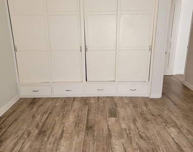 5808 Colfax Street - Photo Thumbnail 14