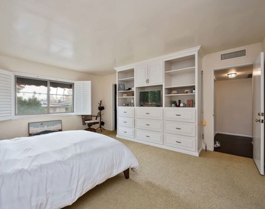 12336 Montana Avenue - Photo Thumbnail 22