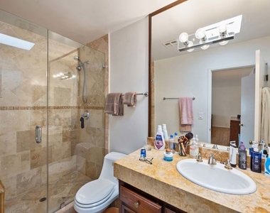 12336 Montana Avenue - Photo Thumbnail 19