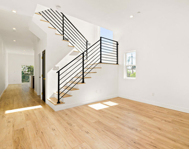 3420 12th Avenue - Photo Thumbnail 1