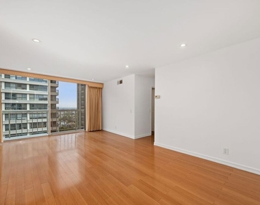 10751 Wilshire Boulevard - Photo Thumbnail 41