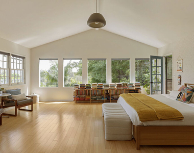 8534 Walnut Drive - Photo Thumbnail 14
