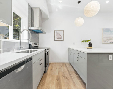 2955 Midvale Avenue - Photo Thumbnail 7