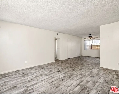 1601 Torrance Boulevard - Photo Thumbnail 3