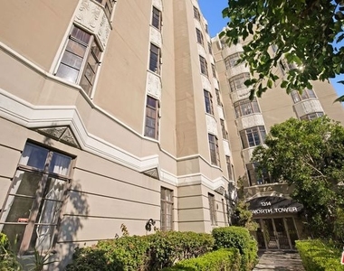 1314 N Hayworth Avenue - Photo Thumbnail 26