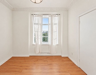 1314 N Hayworth Avenue - Photo Thumbnail 41