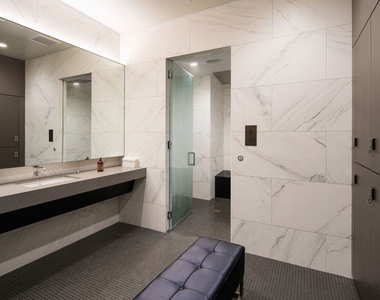 889 Francisco Street - Photo Thumbnail 46
