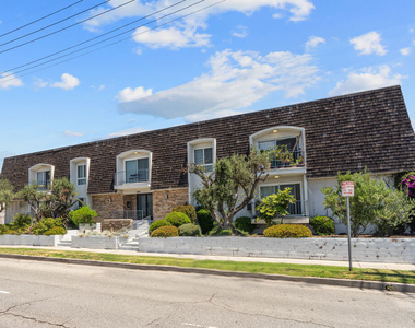 2884 Sawtelle Boulevard - Photo Thumbnail 7