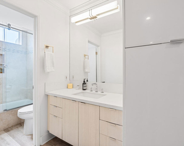 2884 Sawtelle Boulevard - Photo Thumbnail 4