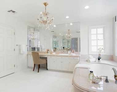 400 Evelyn Place - Photo Thumbnail 12