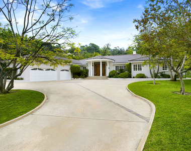 400 Evelyn Place - Photo Thumbnail 28
