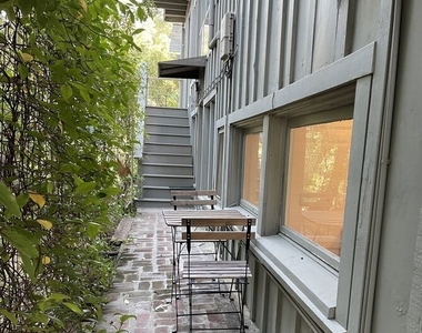 10416 Corfu Ln - Photo Thumbnail 28