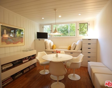 10416 Corfu Ln - Photo Thumbnail 13