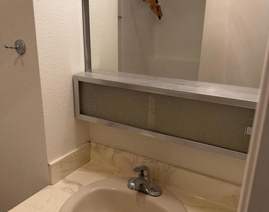 10793 Tamar Terrace - Photo Thumbnail 14