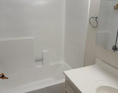 10793 Tamar Terrace - Photo Thumbnail 16