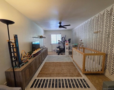 615 Dorinda Dr. - Photo Thumbnail 11