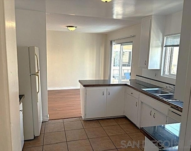 955 Diamond St. - Photo Thumbnail 3