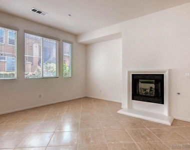 10429 Whitcomb Way - Photo Thumbnail 1
