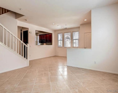 10429 Whitcomb Way - Photo Thumbnail 2